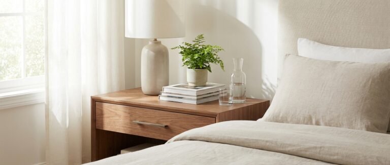 bedside table decor